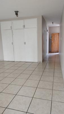 Apartment / Flat For Rent in Witbank Central, Witbank